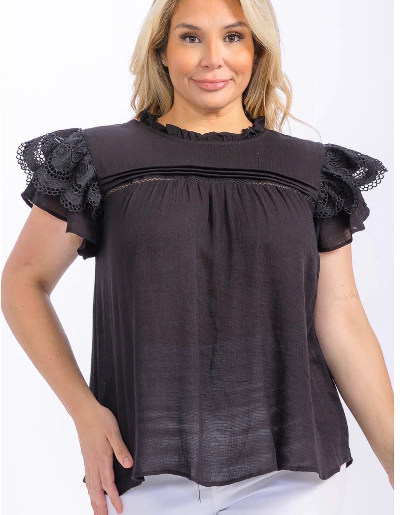 Short Sleeve Ruffle Blouse (Plus Size)