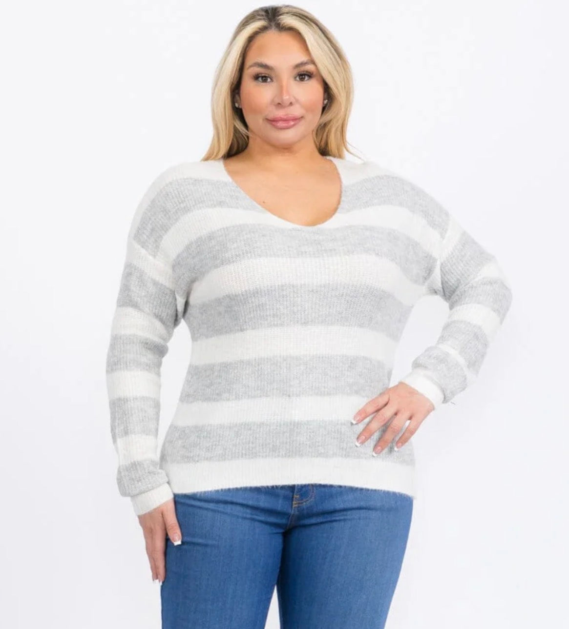 Long Sleeve Sweater (Plus Size)